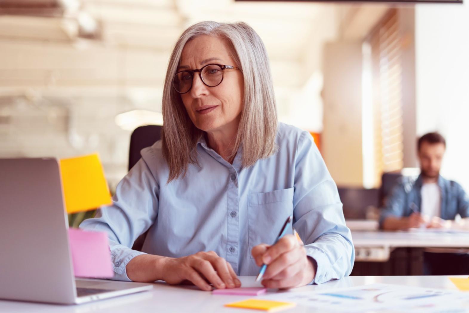 コンテンツ戦略を練るミーティングの様子